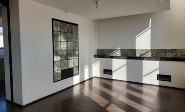 CASA EN RENTA ZONA DORADA METEPEC PRIVADA DOBLE FILTRO DE SEGURIDAD