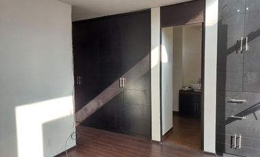 CASA EN RENTA ZONA DORADA METEPEC PRIVADA DOBLE FILTRO DE SEGURIDAD