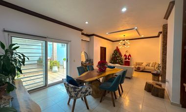 Villa Lirios