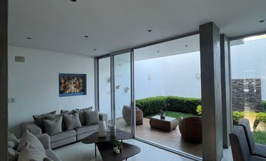 Casa en Venta en La Cima, Zapopan – Ubicación, Comodidad y Seguridad