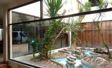 EDIFICIO EN VENTA SM3, DE 600m2 CENTRICO A PASOS DE LA ZONA HOTELERA DE CANCUN