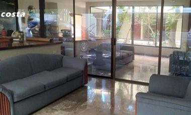 EDIFICIO EN VENTA SM3, DE 600m2 CENTRICO A PASOS DE LA ZONA HOTELERA DE CANCUN