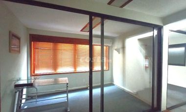 EDIFICIO EN VENTA SM3, DE 600m2 CENTRICO A PASOS DE LA ZONA HOTELERA DE CANCUN