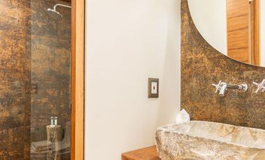 Penthouse de Lujo con Doble Jacuzzi y Terrazas Privadas