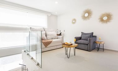 Penthouse de Lujo con Doble Jacuzzi y Terrazas Privadas