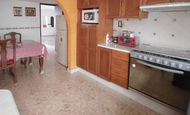 CASA EN VENTA en Los Laureles, Michoacan