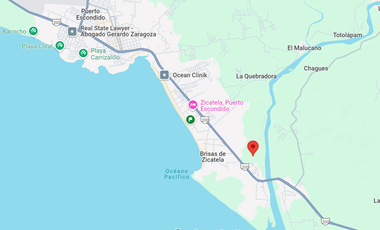 Se Vende Villa con Piscina y Vista al Mar en Puerto Escondido