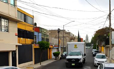 7 VENDO CASA EN MILITAR MARTE, IZTACALCO