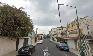 Excelente propiedad para inversión. Iztacalco