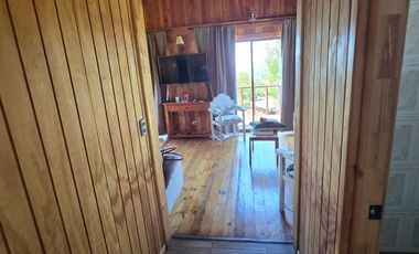 Se vende parcela con casa y  vista al lago en Futrono