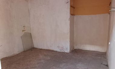 EXCELENTE OPORTUNIDAD DE INVERSIÓN  CASA EN REMODELACION. COL. ARBOLEDAS DE GUADALUPE