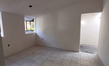 EXCELENTE OPORTUNIDAD DE INVERSIÓN  CASA EN REMODELACION. COL. ARBOLEDAS DE GUADALUPE