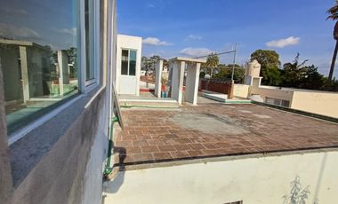 EXCELENTE OPORTUNIDAD DE INVERSIÓN  CASA EN REMODELACION. COL. ARBOLEDAS DE GUADALUPE