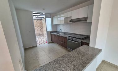 Rento casa en Arenza, Zakia, con salón de usos múltiples, terraza con asador, alberca y juegos infantiles para disfrutar con tu familia!