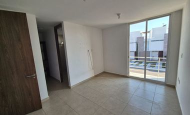 Rento casa en Arenza, Zakia, con salón de usos múltiples, terraza con asador, alberca y juegos infantiles para disfrutar con tu familia!