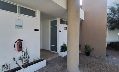 Rento casa en Arenza, Zakia, con salón de usos múltiples, terraza con asador, alberca y juegos infantiles para disfrutar con tu familia!