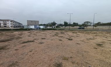 Terreno de venta en el km 2.5 de la Vía a Samborondón, 433,36 m2.