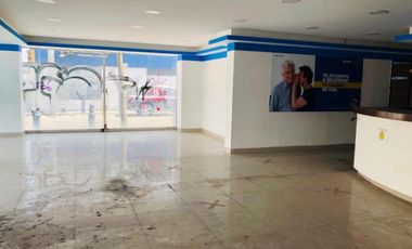 EXCELENTE LOCAL COMERCIAL EN RENTA EN AV MORELOS