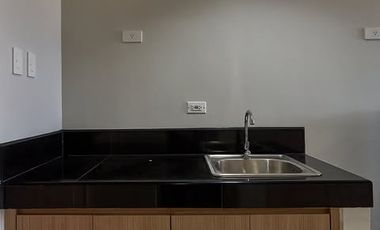 CHARM02XXE: For Rent Unfurnished 2BR unit in Charm Residences