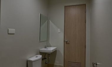 CHARM02XXE: For Rent Unfurnished 2BR unit in Charm Residences