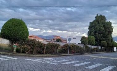 Vendo Hermoso Terreno Esquinero en Bohíos de Jatumpamba