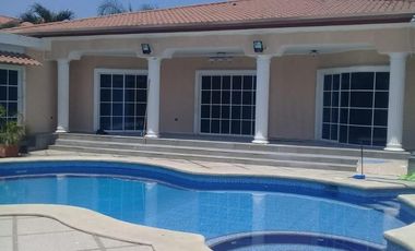Casa de venta en Protoviejo - Av Reales Tamarindos