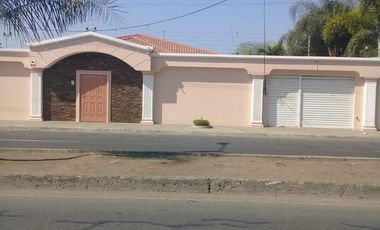 Casa de venta en Protoviejo - Av Reales Tamarindos