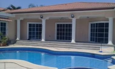 Casa de venta en Protoviejo - Av Reales Tamarindos