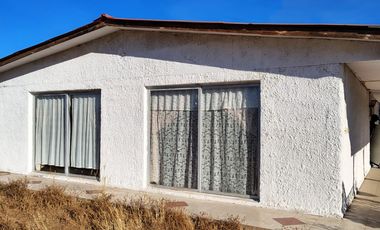 SE VENDE PARCELA CON CASAS, SECTOR EL OLIVO OPORTUNIDAD