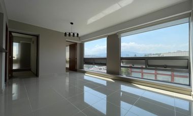 Renta departamento Santa Lucia