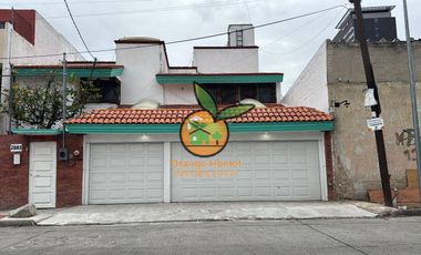 RESIDENCIA EN VENTA EN RINCONADA DEL BOSQUE, POR LA EXPO, GDL