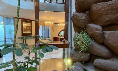 HERMOSA CASA EN VENTA EN LA EXCLUSIVA ZONA DE EXPO GUADALAJARA