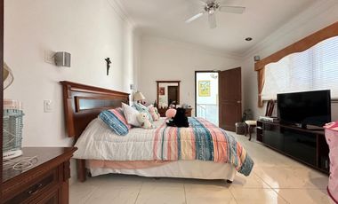 CASA EN VENTA EN FRACCIONAMIENTO LOMAS DE COCOYOC MORELOS