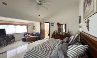 CASA EN VENTA EN FRACCIONAMIENTO LOMAS DE COCOYOC MORELOS