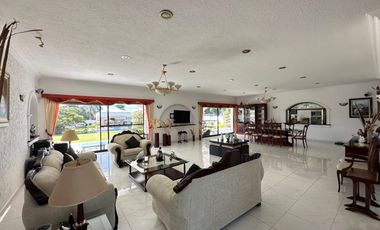 CASA EN VENTA EN FRACCIONAMIENTO LOMAS DE COCOYOC MORELOS