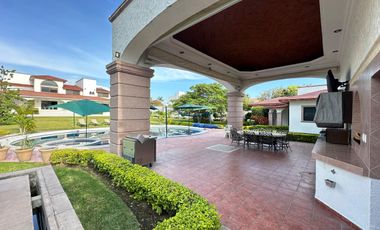 CASA EN VENTA EN FRACCIONAMIENTO LOMAS DE COCOYOC MORELOS