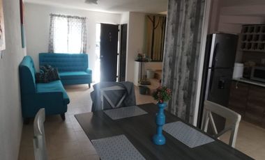 SE RENTA casa amueblada en Bosques del Dorado