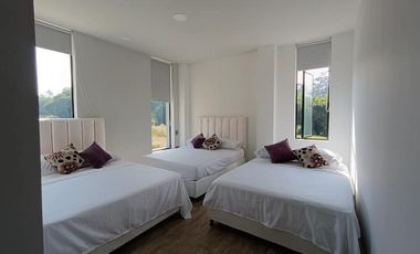 TE BRINDO FINCA LA FLORA EN ALQUILER LLAMANOS AL3242847718 DISPONIBLE PARA TEMPORADA VEN A COMPARTIR!!