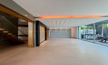 Casa en Renta de Lujo en Coto Pontevedra, Zona Dorada Puerta de Hierro Zapopan