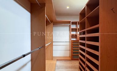 Casa en Renta de Lujo en Coto Pontevedra, Zona Dorada Puerta de Hierro Zapopan