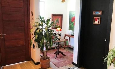 Venta Casa independiente en el Sector de San Pedro de Nayon