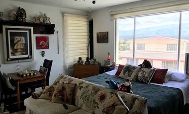 Venta Casa independiente en el Sector de San Pedro de Nayon