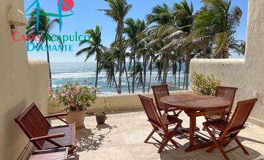 Departamento de playa con terraza y vista frontal al mar