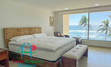 Departamento de playa con terraza y vista frontal al mar