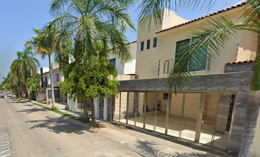 VENTA DE CASA EN PUERTO VALLARTA COL FLUVIAL VALLARTA JALISCO