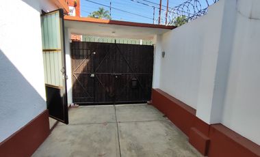 Casa sola de un solo nivel con 2 recámaras en la Col. La Pradera de Cuernavaca, Mor.