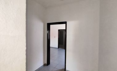 Casa sola de un solo nivel con 2 recámaras en la Col. La Pradera de Cuernavaca, Mor.