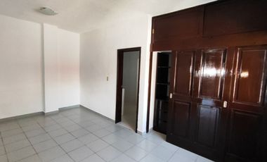 Casa sola de un solo nivel con 2 recámaras en la Col. La Pradera de Cuernavaca, Mor.