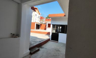 Casa sola de un solo nivel con 2 recámaras en la Col. La Pradera de Cuernavaca, Mor.