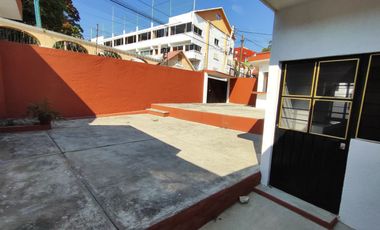Casa sola de un solo nivel con 2 recámaras en la Col. La Pradera de Cuernavaca, Mor.